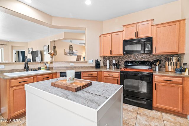 26135 W RUNION Drive, Buckeye, AZ 85396