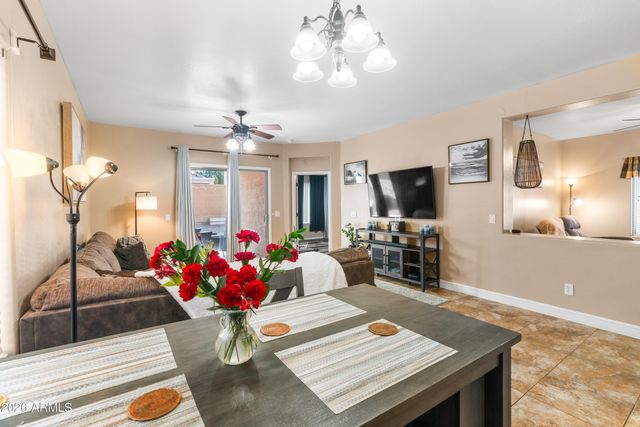 26135 W RUNION Drive, Buckeye, AZ 85396