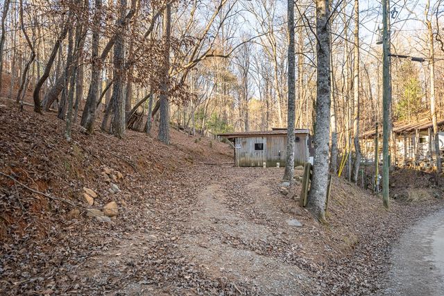 90 19th Street, Ellijay, GA 30540