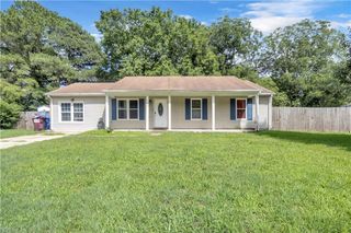 817 Dana DR, Chesapeake, VA 23321