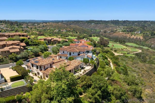 16647 Riding High Way, San Diego, CA 92127