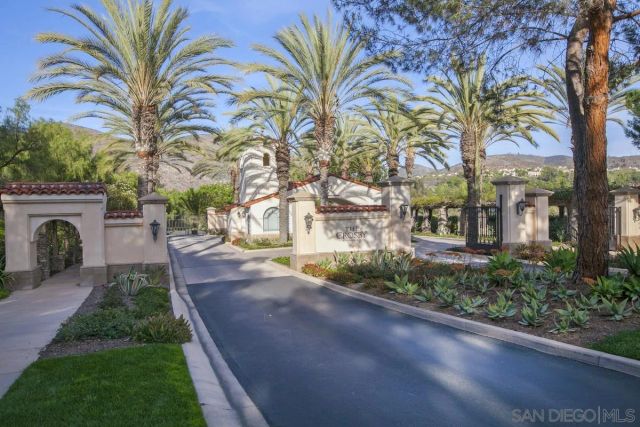16647 Riding High Way, San Diego, CA 92127