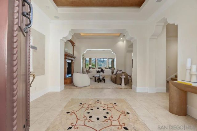 16647 Riding High Way, San Diego, CA 92127