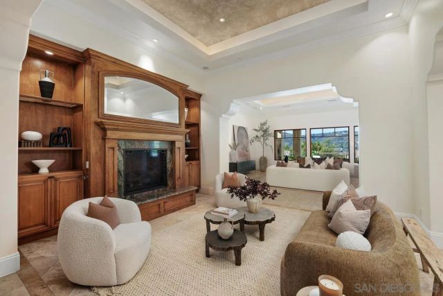 16647 Riding High Way, San Diego, CA 92127