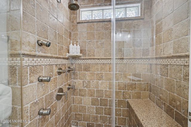 7 E Church Street, Sea Bright, NJ 07760