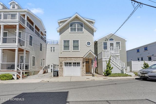 7 E Church Street, Sea Bright, NJ 07760