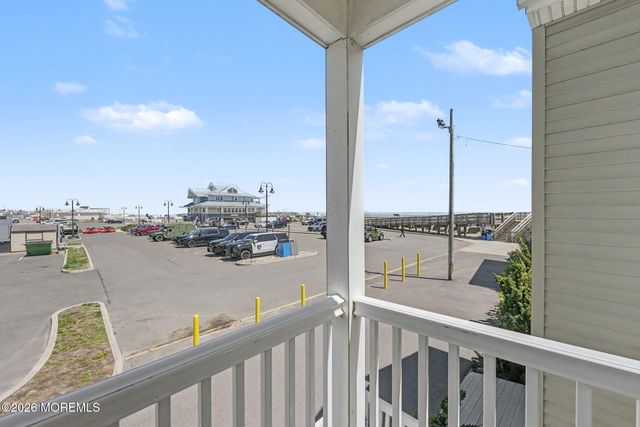 7 E Church Street, Sea Bright, NJ 07760