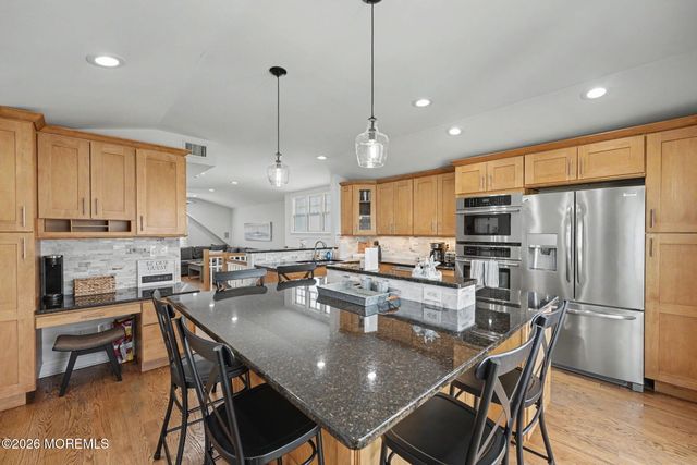 7 E Church Street, Sea Bright, NJ 07760