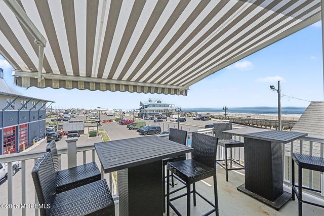 7 E Church Street, Sea Bright, NJ 07760