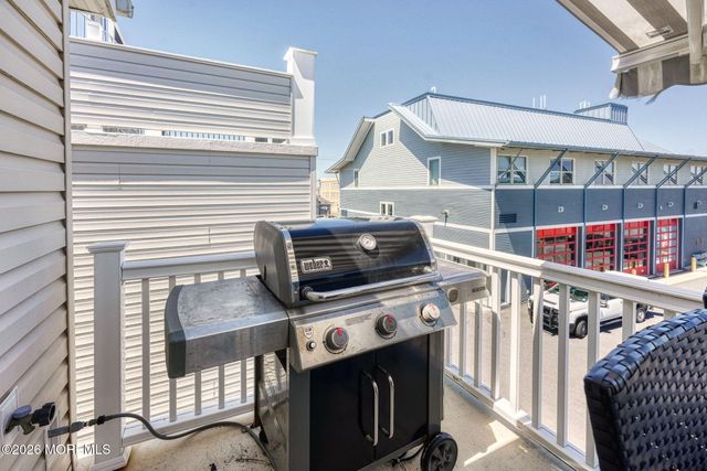 7 E Church Street, Sea Bright, NJ 07760