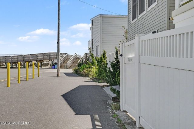 7 E Church Street, Sea Bright, NJ 07760