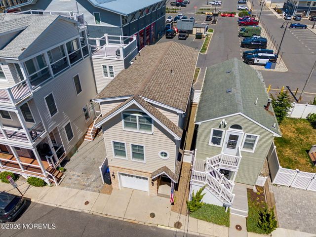 7 E Church Street, Sea Bright, NJ 07760