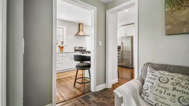 156 Forster Avenue, Fleetwood, NY 10552
