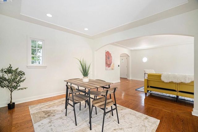 366 Ilo Ln, Danville, CA 94526