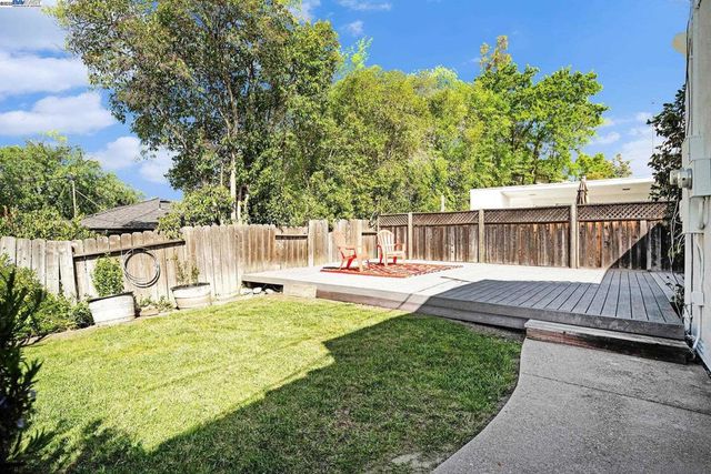 366 Ilo Ln, Danville, CA 94526