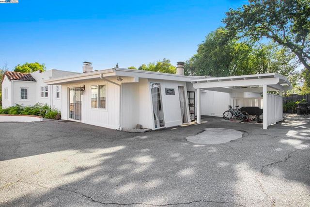 366 Ilo Ln, Danville, CA 94526