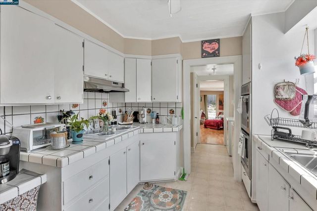 366 Ilo Ln, Danville, CA 94526