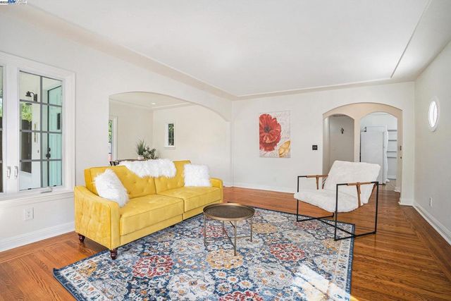 366 Ilo Ln, Danville, CA 94526