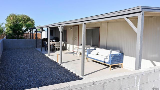 10584 E Amber Dr, Yuma, AZ 85365