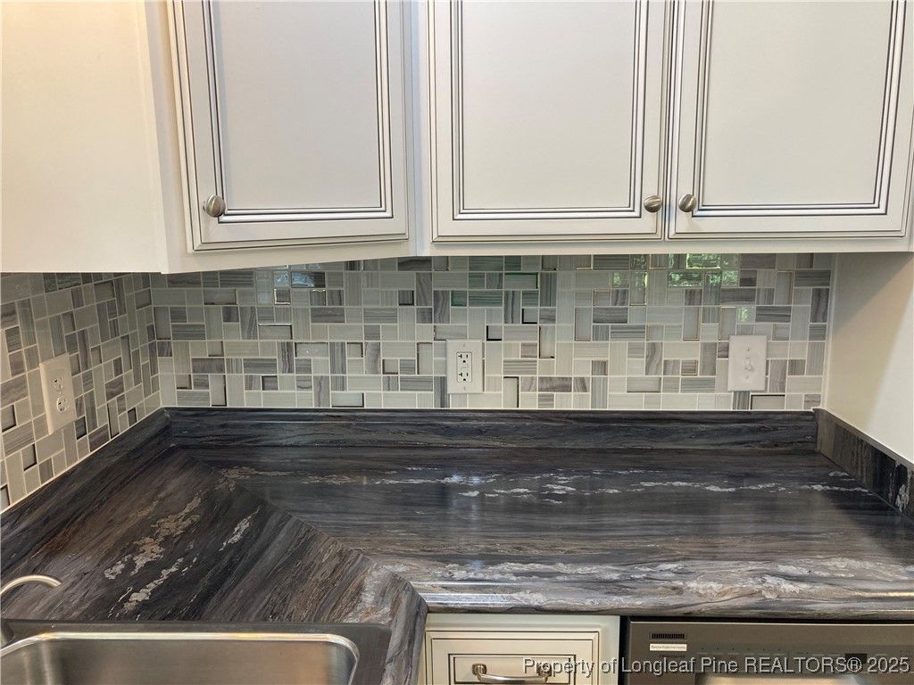 5302 Foxfire Road, Fayetteville, NC 28303 — photo 10