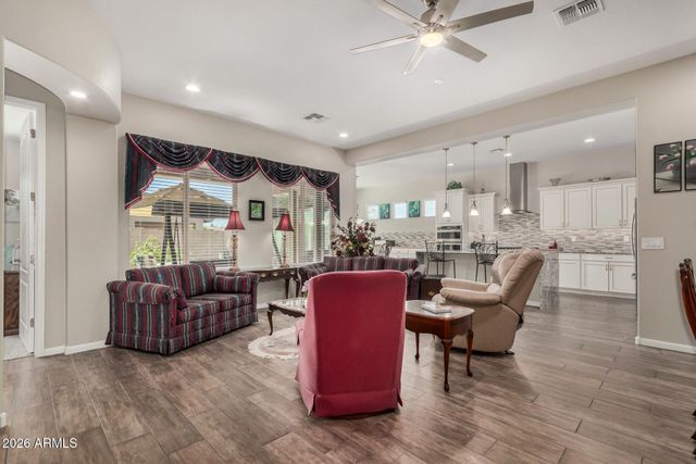 29296 N 70TH Avenue, Peoria, AZ 85383