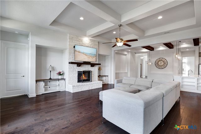 621 Oldenburg, New Braunfels, TX 78132