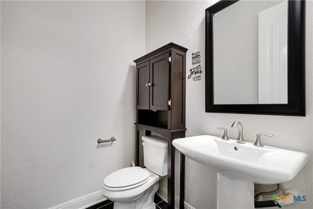 621 Oldenburg, New Braunfels, TX 78132
