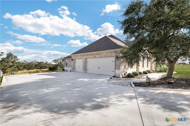 621 Oldenburg, New Braunfels, TX 78132