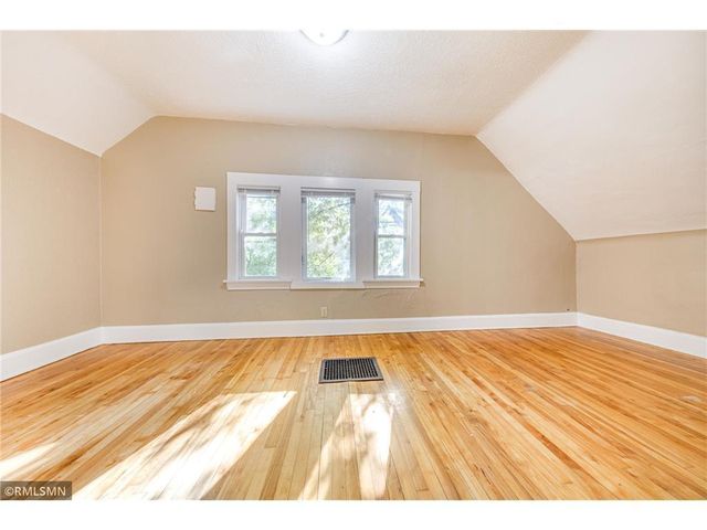 3842 Fremont Avenue N, Minneapolis, MN 55412