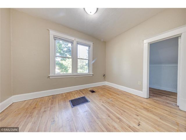 3842 Fremont Avenue N, Minneapolis, MN 55412