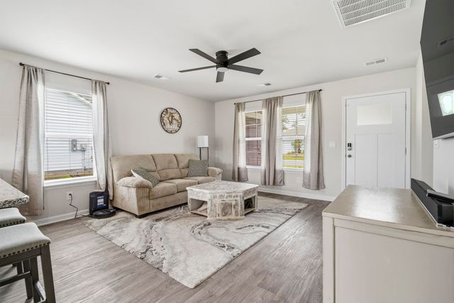 153 Teddy Bear Circle, Conway, SC 29526