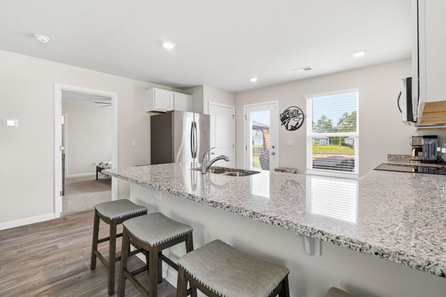153 Teddy Bear Circle, Conway, SC 29526