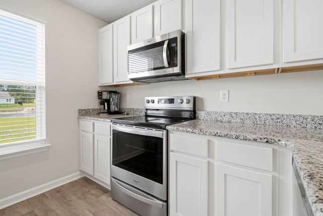 153 Teddy Bear Circle, Conway, SC 29526