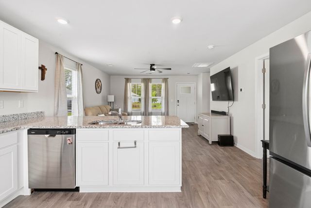 153 Teddy Bear Circle, Conway, SC 29526