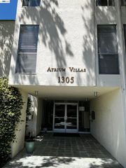 1305 Boulevard Way 210, Walnut Creek, CA 94595