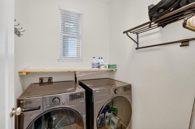 5 Outer Banks Pl, Sacramento, CA 95835