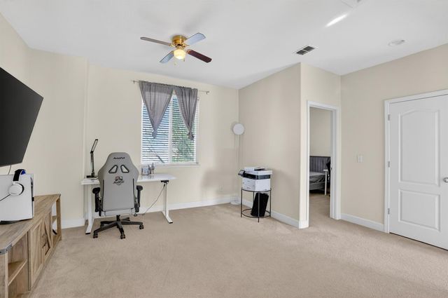 5 Outer Banks Pl, Sacramento, CA 95835