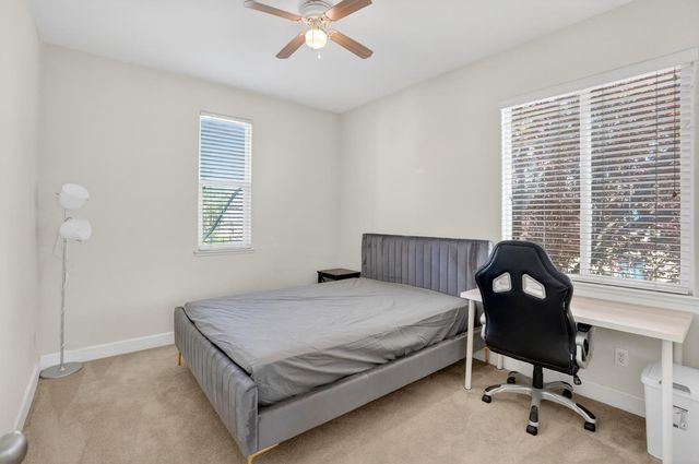 5 Outer Banks Pl, Sacramento, CA 95835