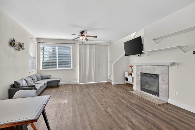 5 Outer Banks Pl, Sacramento, CA 95835