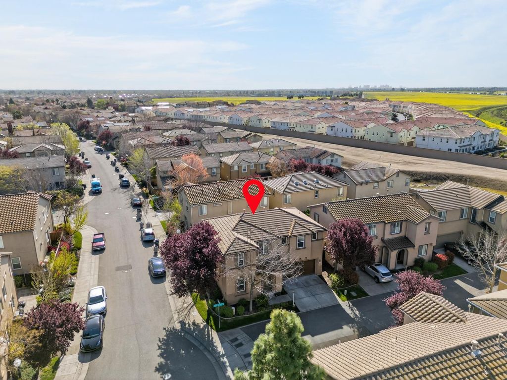 5 Outer Banks Pl, Sacramento, CA 95835