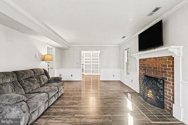 5822 JACKSON RD, Fredericksburg, VA 22407