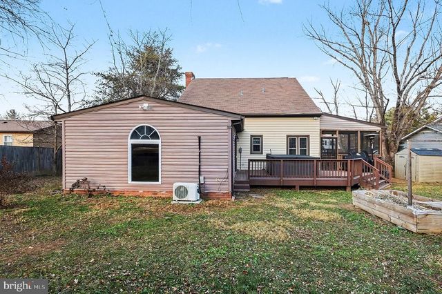 5822 JACKSON RD, Fredericksburg, VA 22407