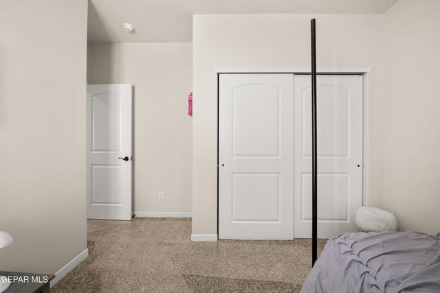 937 Raegil Street, El Paso, TX 79928