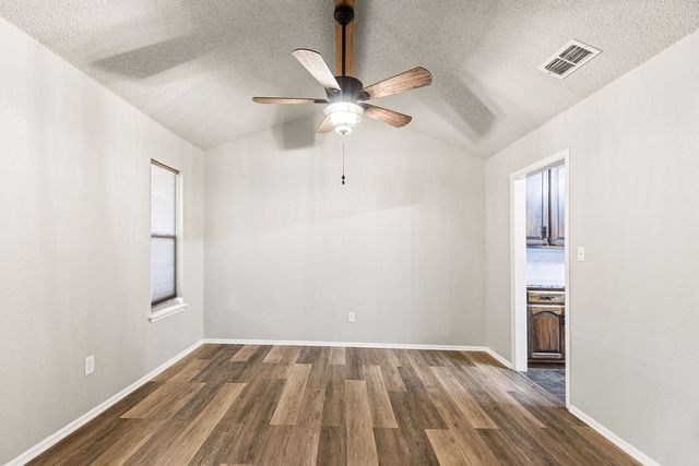 8813 Princeton Ave, Odessa, TX 79764