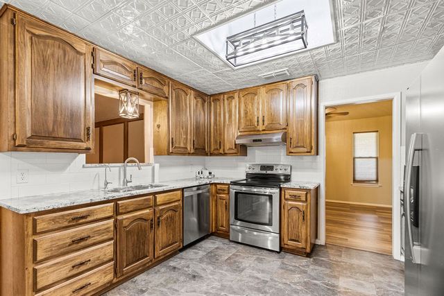 8813 Princeton Ave, Odessa, TX 79764