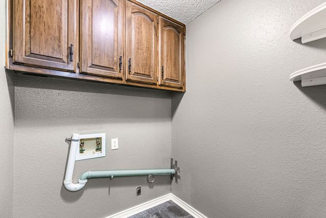 8813 Princeton Ave, Odessa, TX 79764