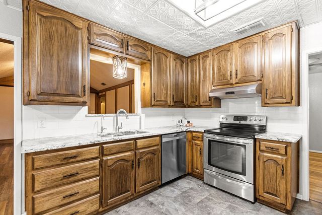 8813 Princeton Ave, Odessa, TX 79764