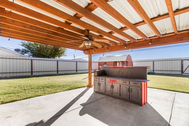 8813 Princeton Ave, Odessa, TX 79764