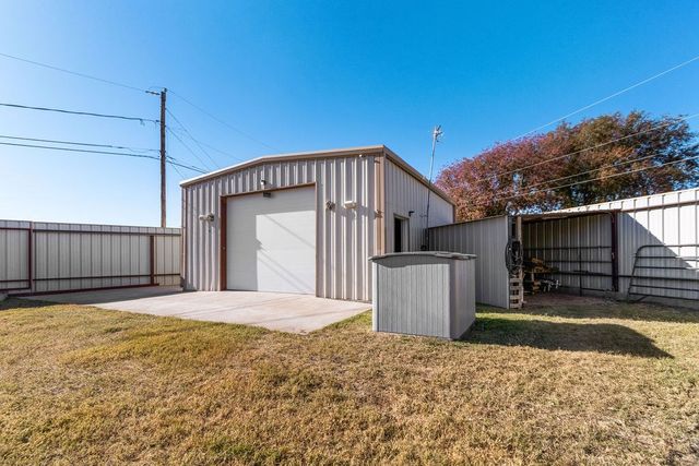 8813 Princeton Ave, Odessa, TX 79764