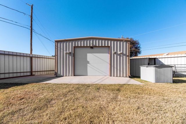 8813 Princeton Ave, Odessa, TX 79764